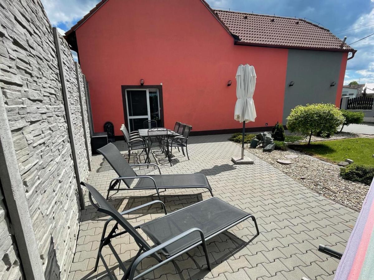 Ubytování U Mikeša Břeclav Exterior foto